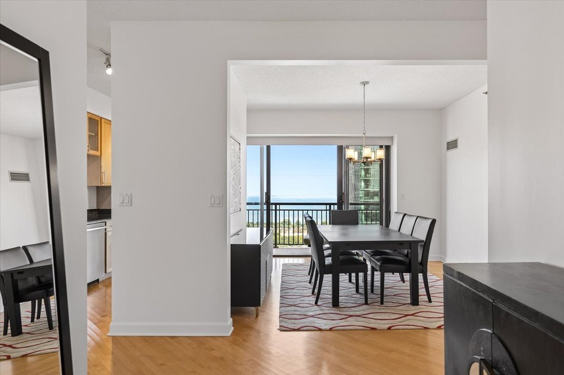 Condo in Chicago, Illinois, United States 3 - 18840603