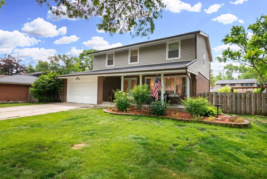 House in Mount Prospect, Illinois, United States 1 - 18840046