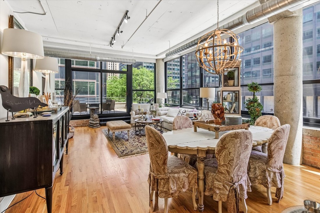 Apartment in Chicago, Illinois, United States 4 - 18840580
