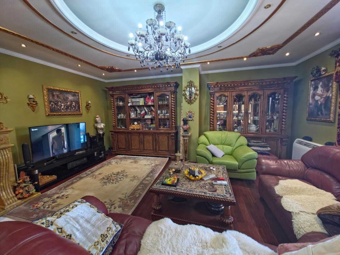 Apartment in Tirana, Tirana County, Albania 2 - 18839218