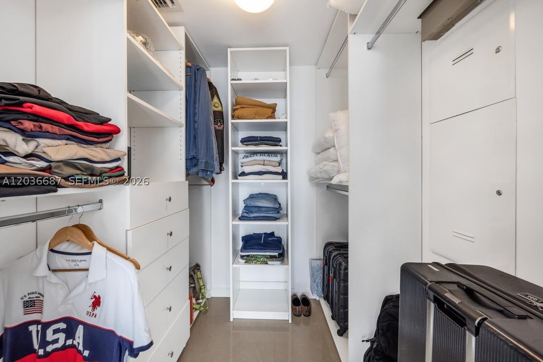 Condo in Miami, Florida, United States 5 - 18840224