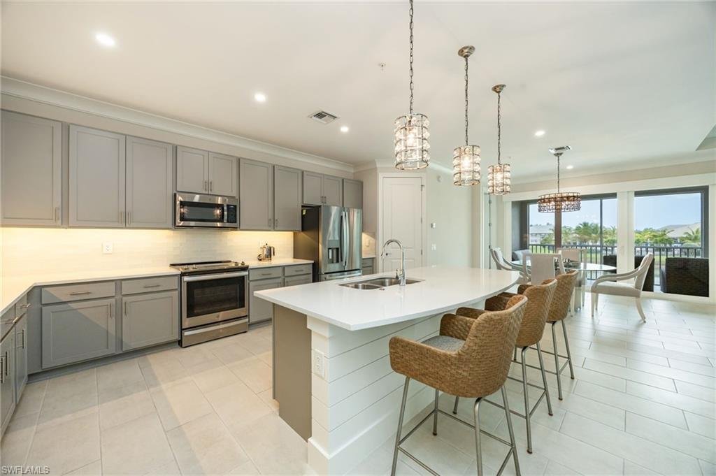 Condo in Naples, Florida, United States 4 - 18839950