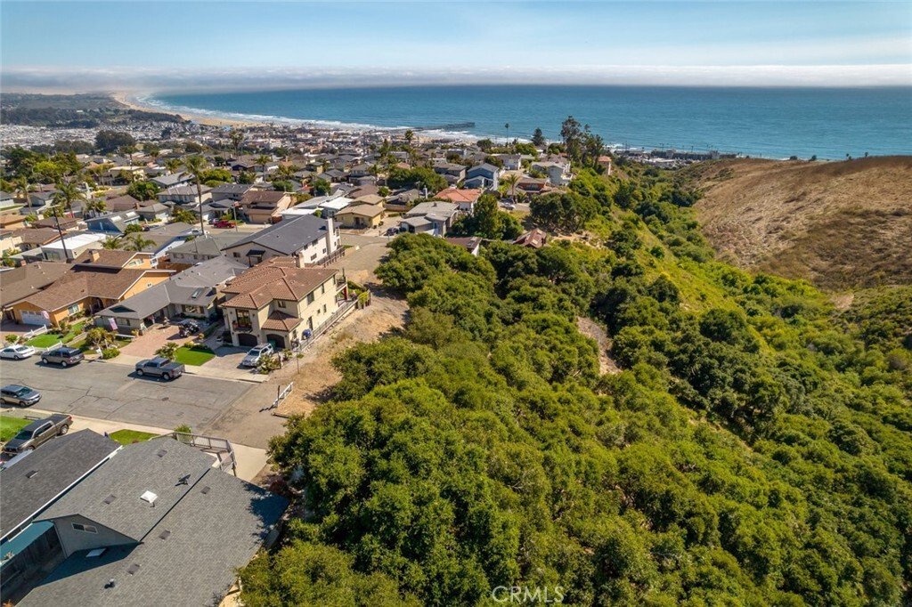 Land in Pismo Beach, California, United States 2 - 18840200