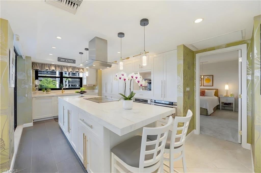 Condo in Naples, Florida, United States 3 - 18840472