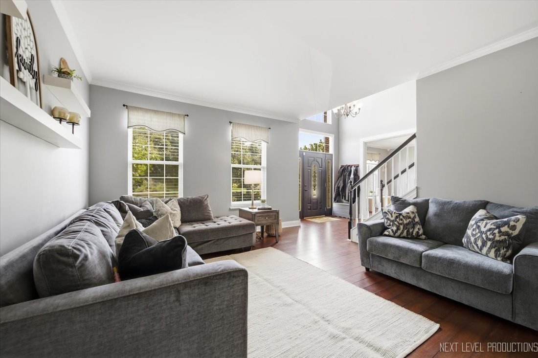 House in South Elgin, Illinois, United States 4 - 18839008