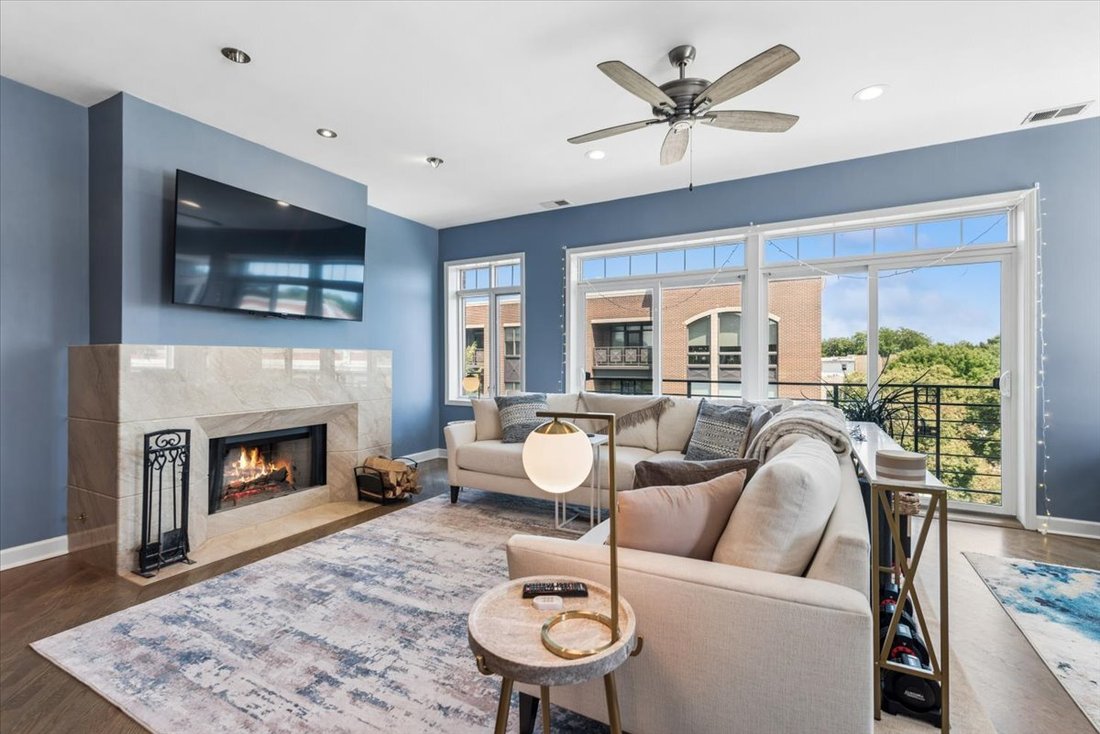 Condo in Chicago, Illinois, United States 4 - 18839241