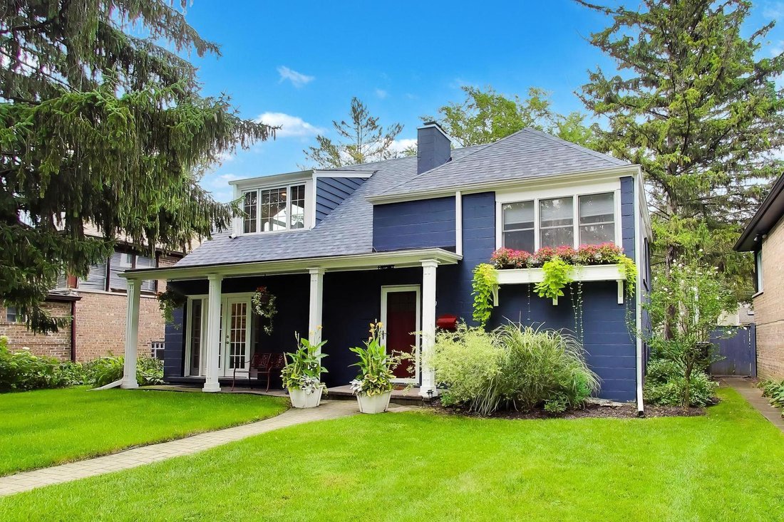 House in Skokie, Illinois, United States 2 - 18838980