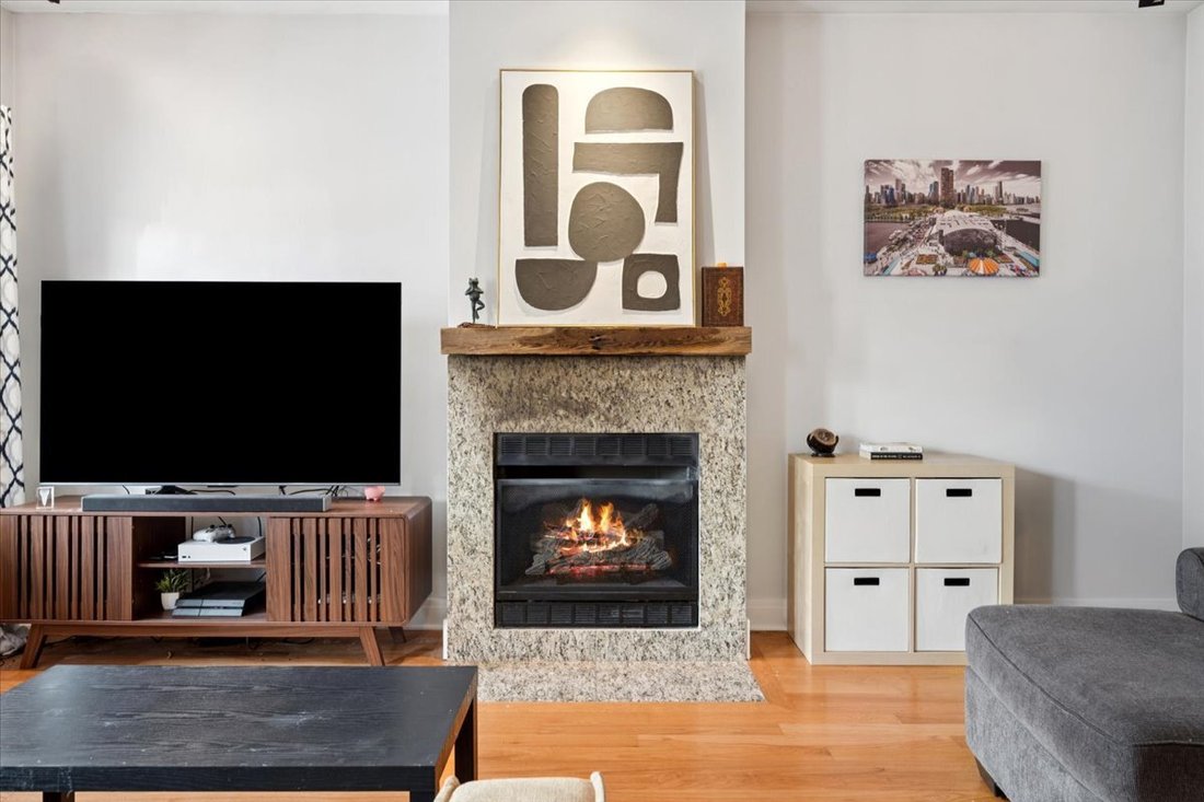 Condo in Chicago, Illinois, United States 5 - 18840519