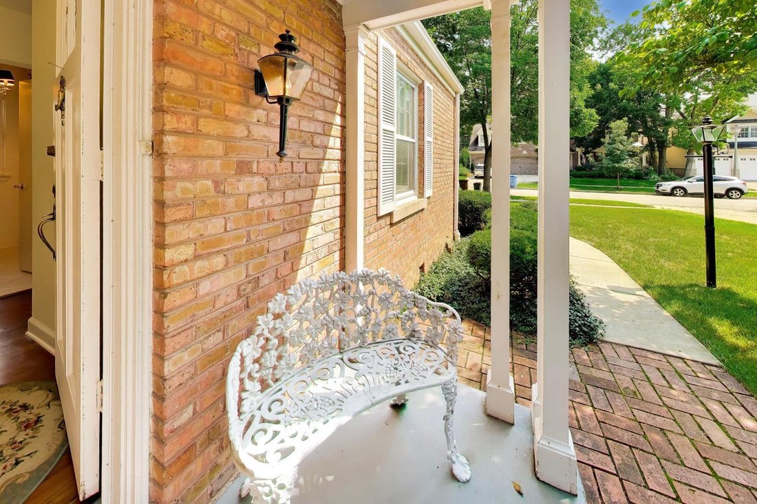 House in Elmhurst, Illinois, United States 2 - 18839908