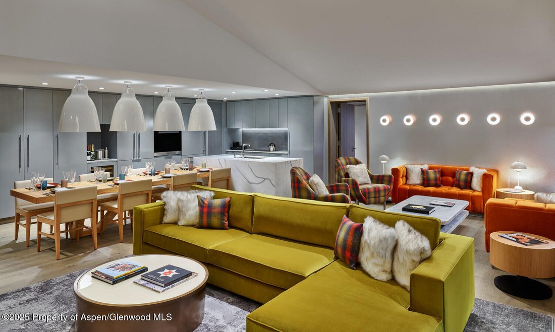 Co Op in Aspen, Colorado, United States 3 - 18839800