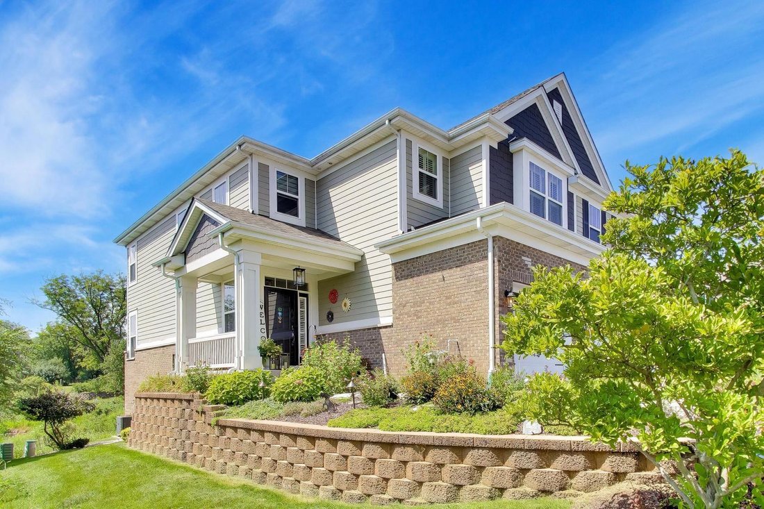Villa in Warrenville, Illinois, United States 2 - 18840147