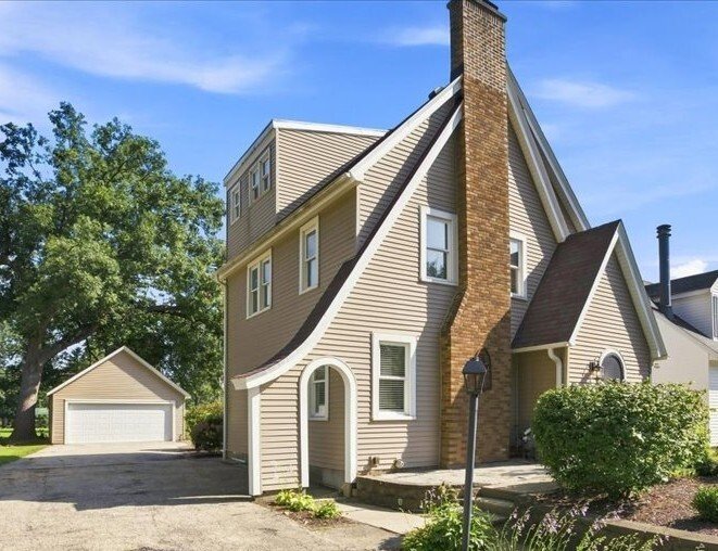 House in Geneva, Illinois, United States 1 - 18839224