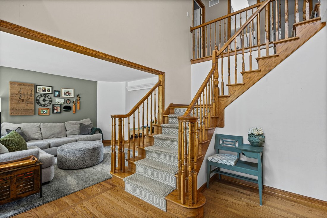 House in Lemont, Illinois, United States 2 - 18840144