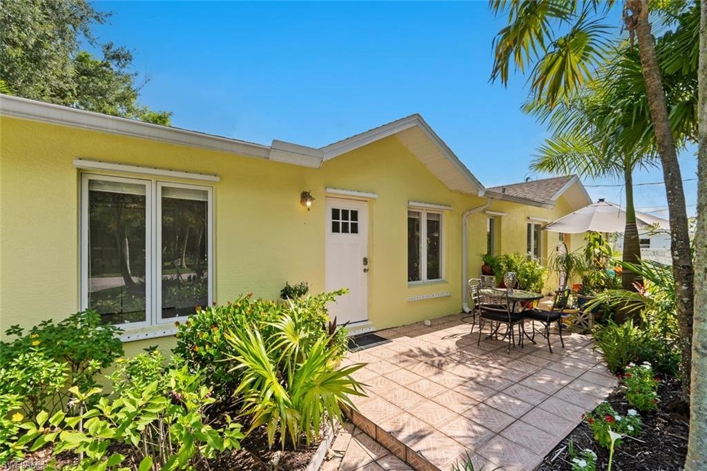 Naples, Florida, United States 2 - 18840673