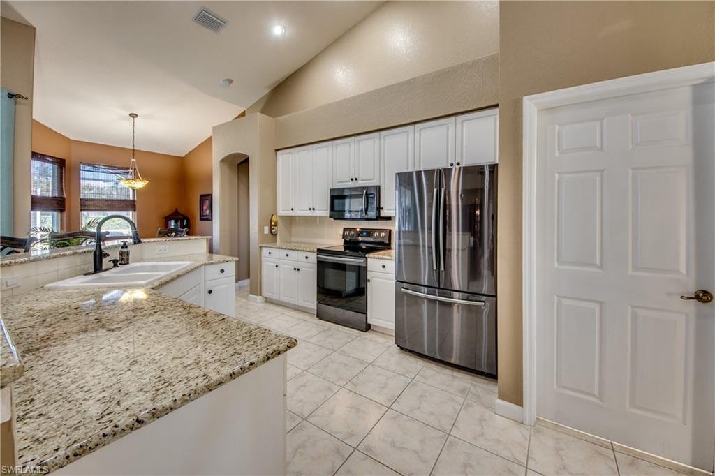 House in Fort Myers, Florida, United States 2 - 18840808