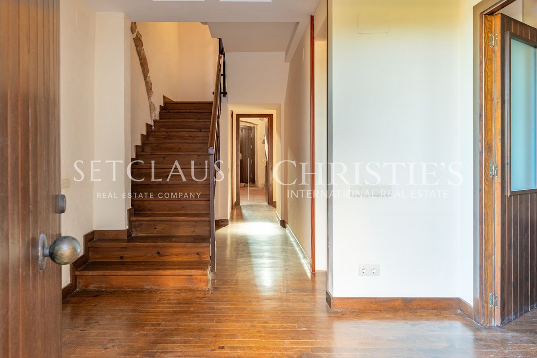 Chalet a Sant Pere de Ribes, Catalogna, Spagna 1 - 18839853