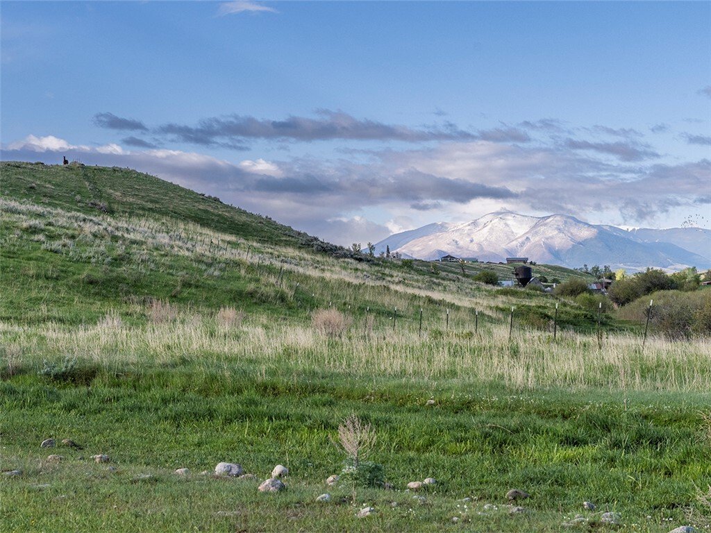 Corps de ferme à Roberts, Montana, États-Unis 5 - 18840364