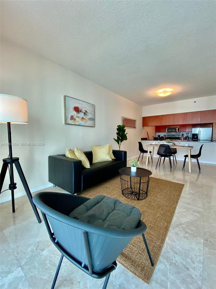 Condo in Miami, Florida, United States 5 - 18839002