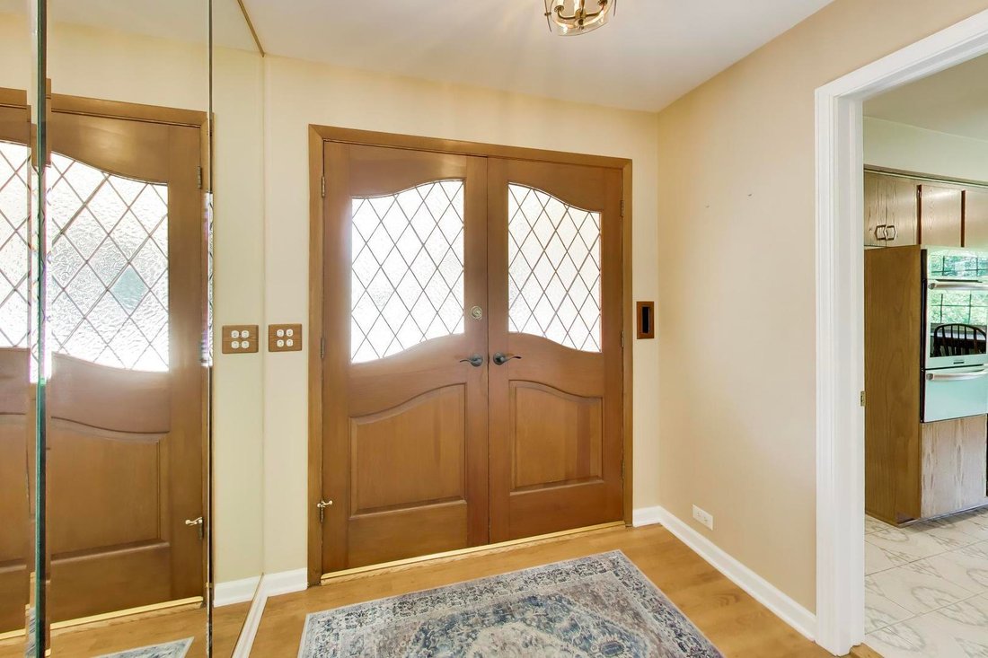 House in Mount Prospect, Illinois, United States 2 - 18840088