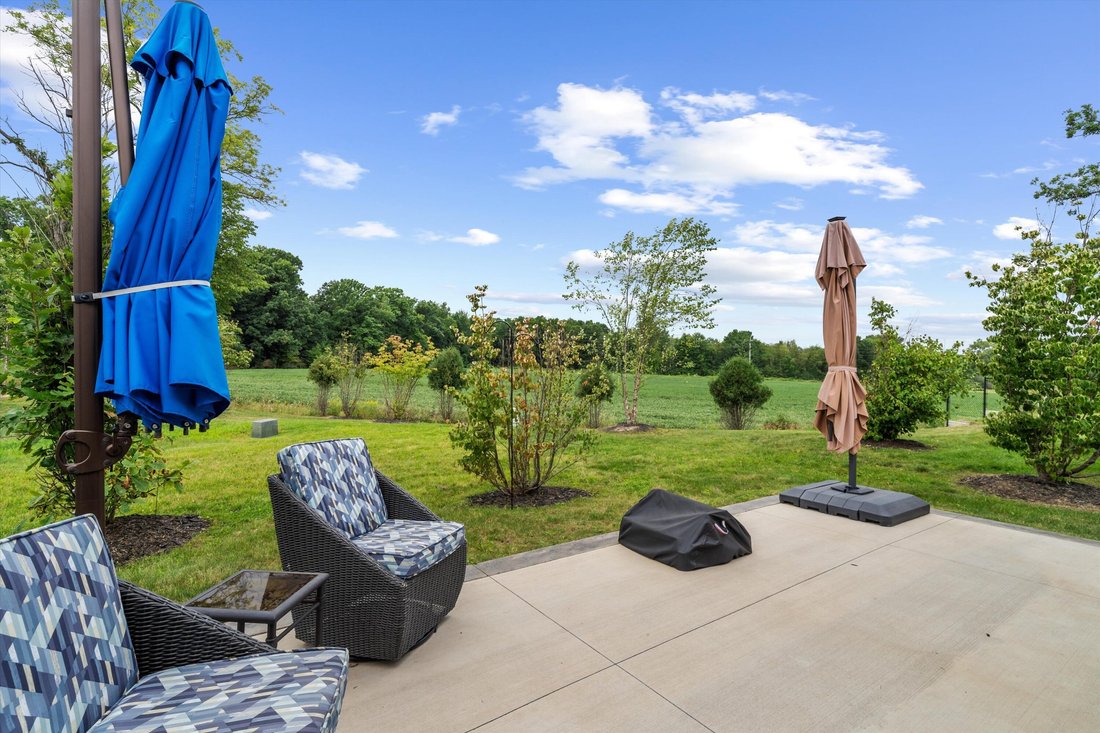 Condo in Chelsea, Michigan, United States 3 - 18840699