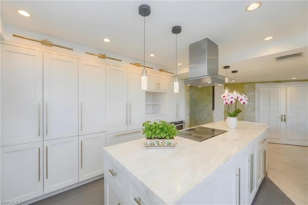Condo in Naples, Florida, United States 4 - 18840472