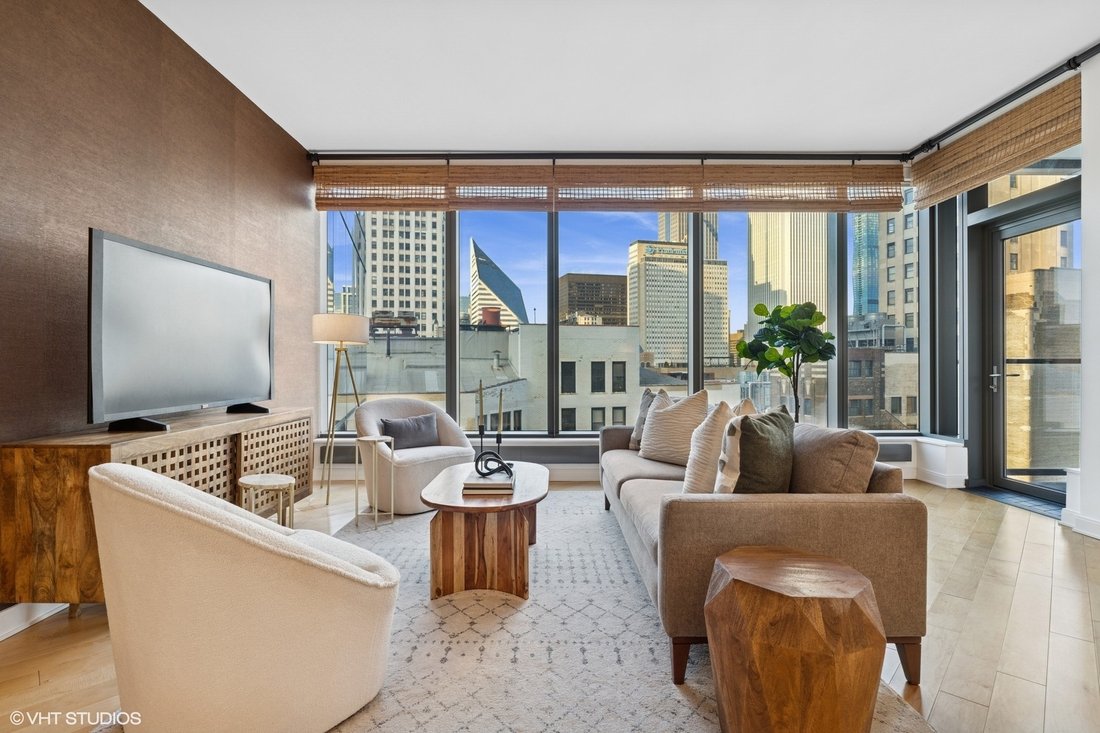 Condo in Chicago, Illinois, United States 2 - 18840815