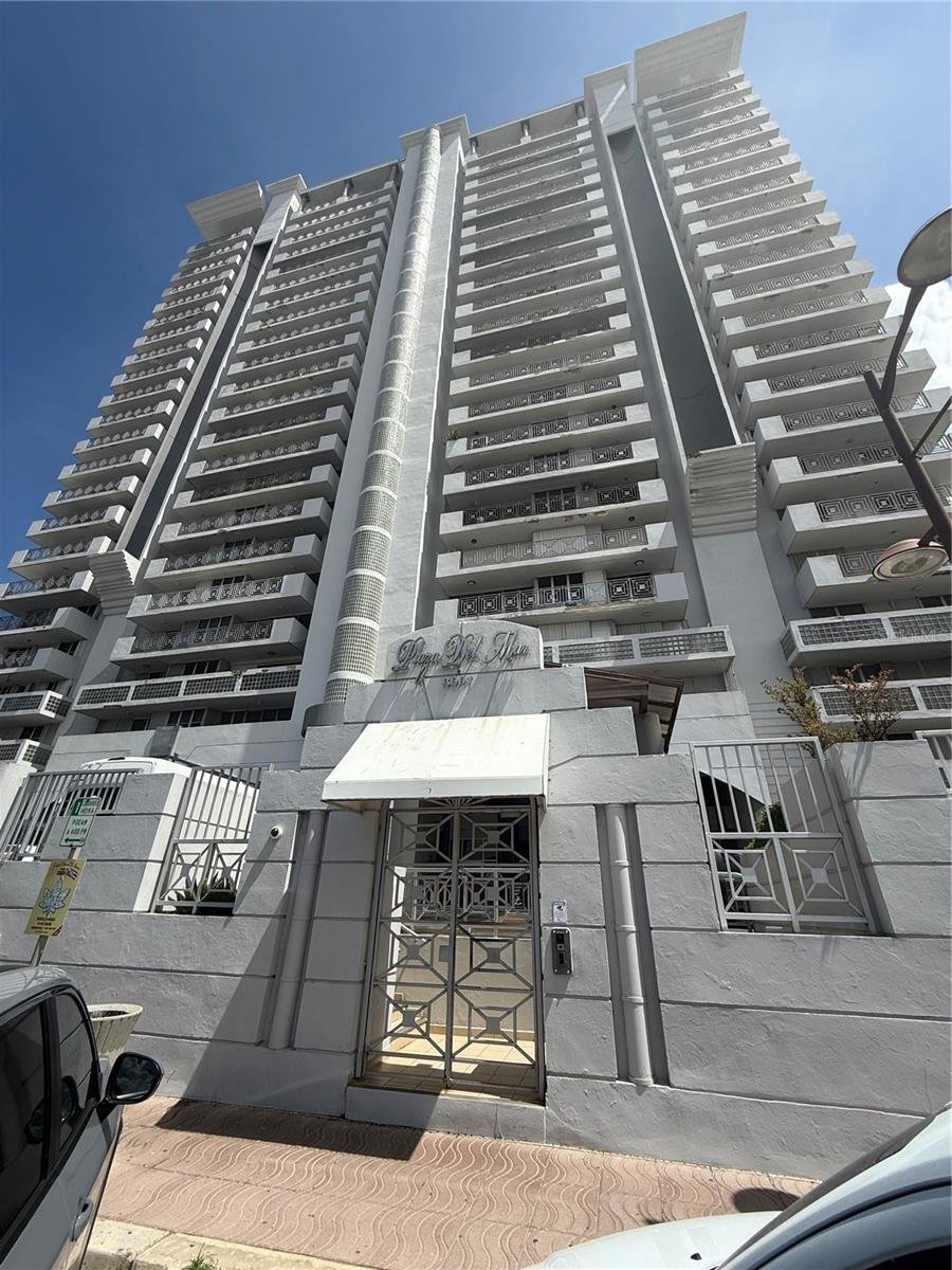 Condo in Carolina, Carolina, Puerto Rico 1 - 18840164