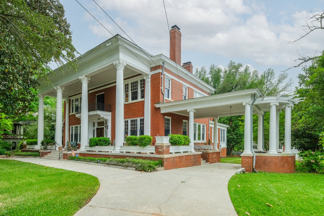 House in Newberry, South Carolina, United States 1 - 18840212