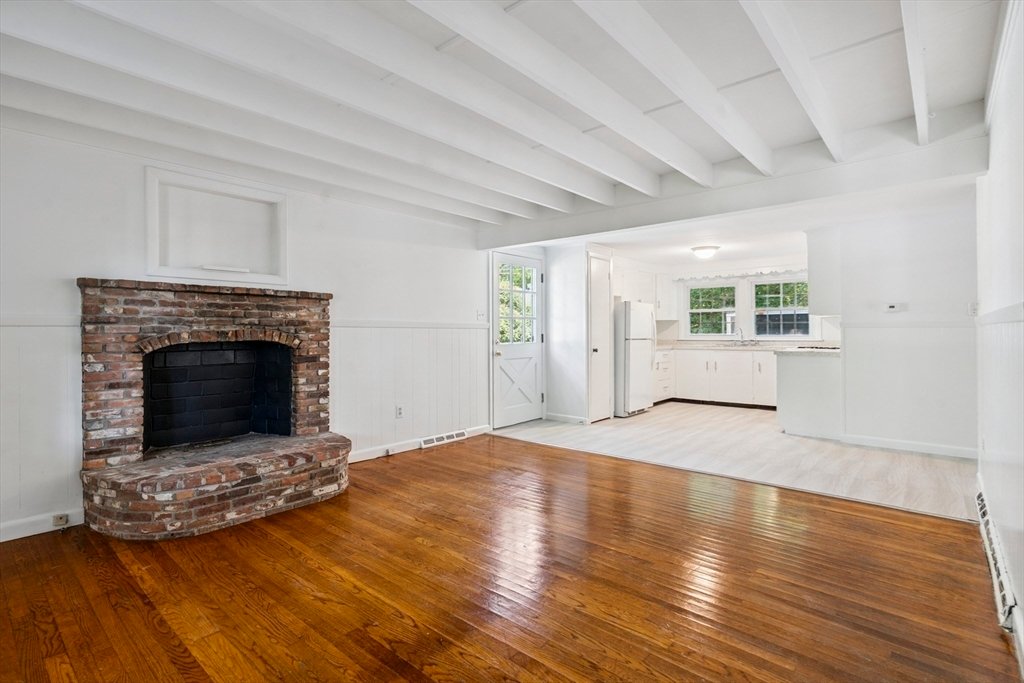 House in Mattapoisett, Massachusetts, United States 3 - 18840327