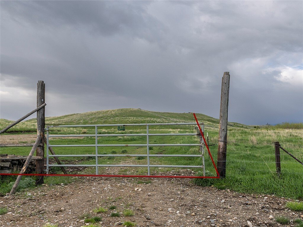 Corps de ferme à Roberts, Montana, États-Unis 3 - 18840364
