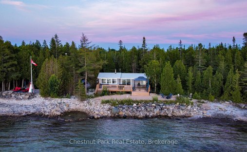Maison à Georgian Bluffs, Ontario, Canada 1