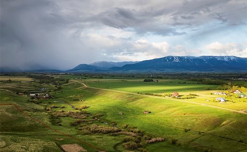 Farm Ranch in Roberts, Montana, United States 1
