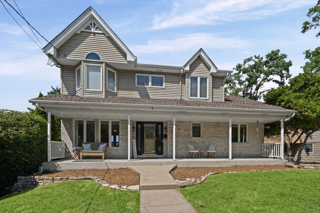 House in Lemont, Illinois, United States 1 - 18840144