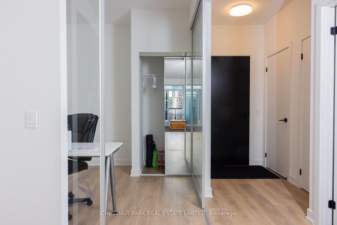 Wohnung in Toronto, Ontario, Kanada 3 - 18838865