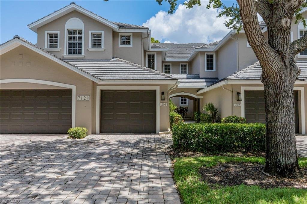 Eigentumswohnung in Naples, Florida, Vereinigte Staaten 2 - 18840949