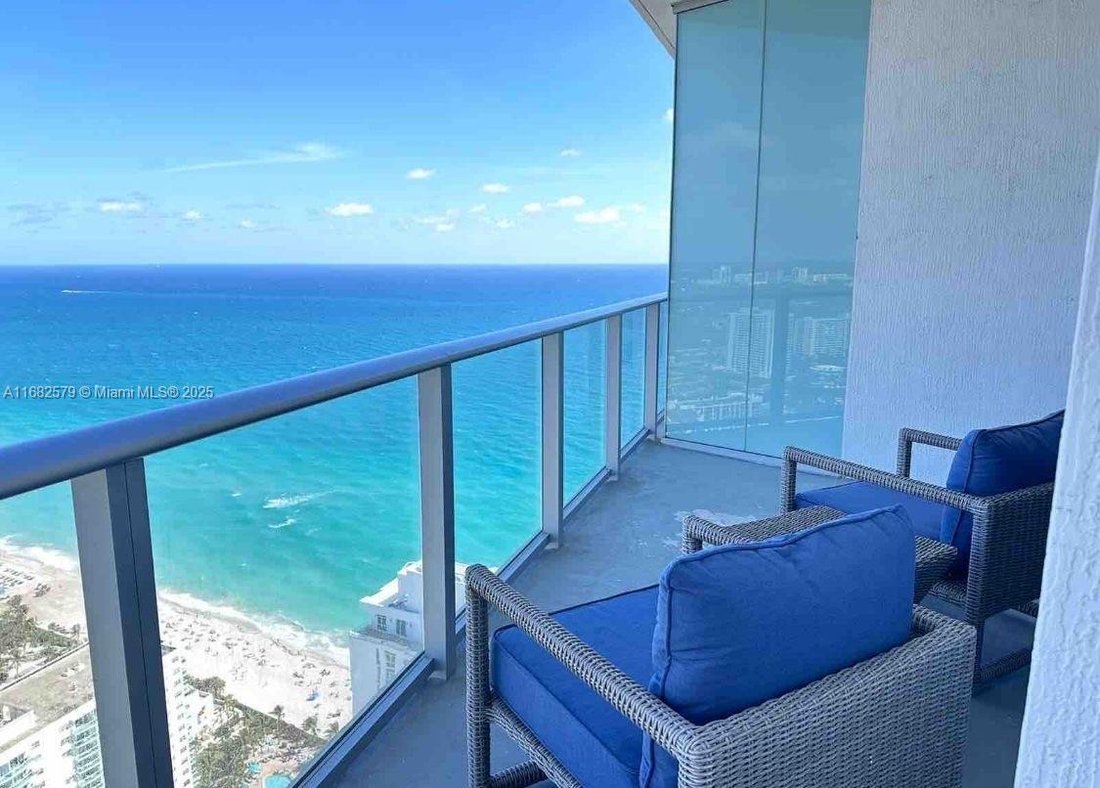 Condominio a Hollywood, Florida, Stati Uniti 1 - 18838910