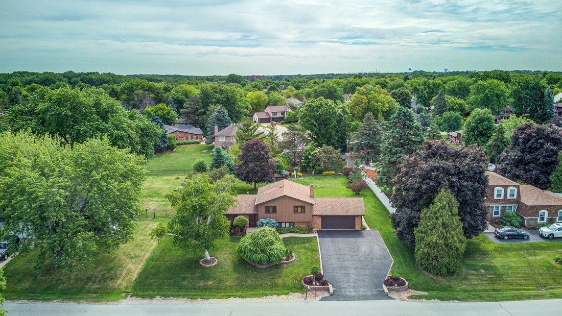 House in Bloomingdale, Illinois, United States 4 - 18839251