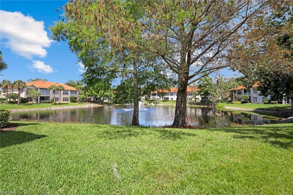 Eigentumswohnung in Naples, Florida, Vereinigte Staaten 2 - 18840751