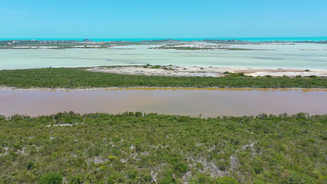 Land in The Bight Settlement, Caicos Islands, Turks and Caicos Islands 1 - 18839765