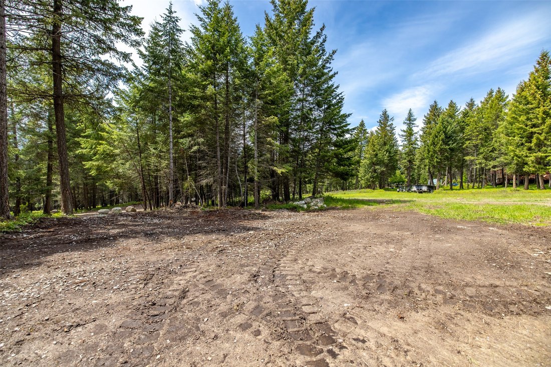 Land in Whitefish, Montana, United States 3 - 18840513