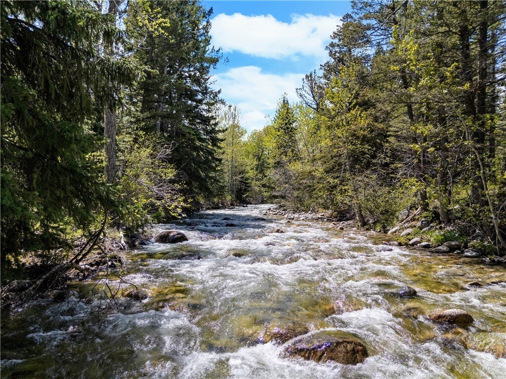 Terrain à Red Lodge, Montana, États-Unis 1 - 18840506