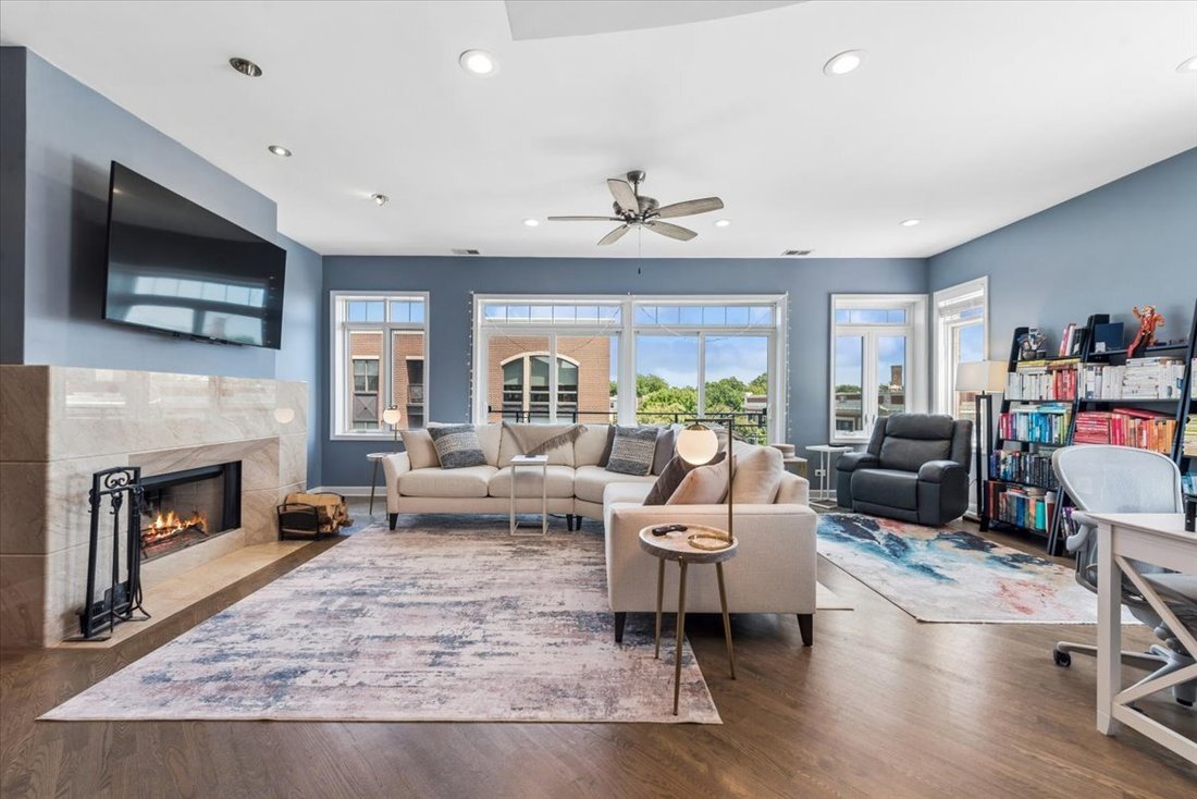 Condo in Chicago, Illinois, United States 3 - 18839241