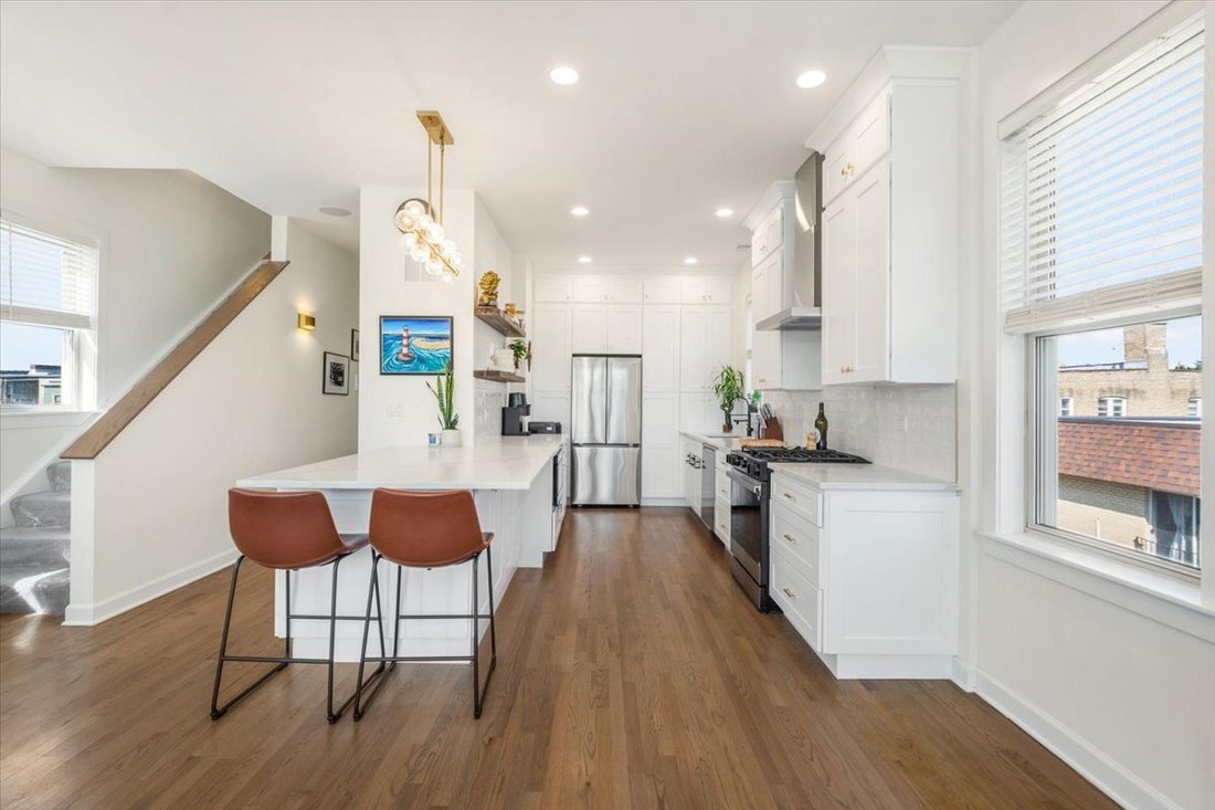 Condo in Chicago, Illinois, United States 4 - 18840325