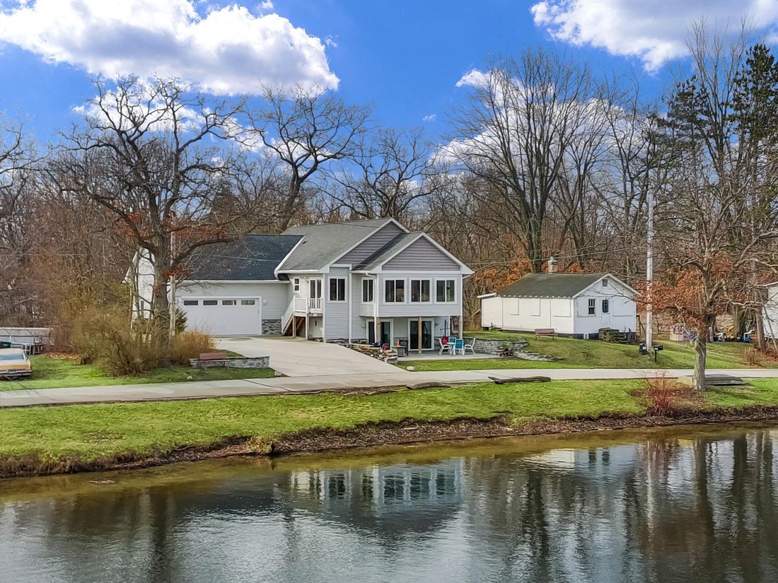 House in Powers Lake, Wisconsin, United States 1 - 18840503