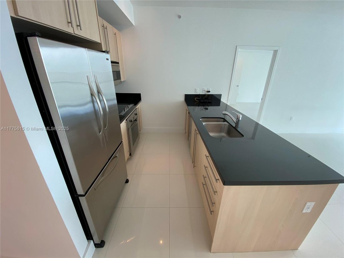 Condominio en Miami, Florida, Estados Unidos 2 - 18839763