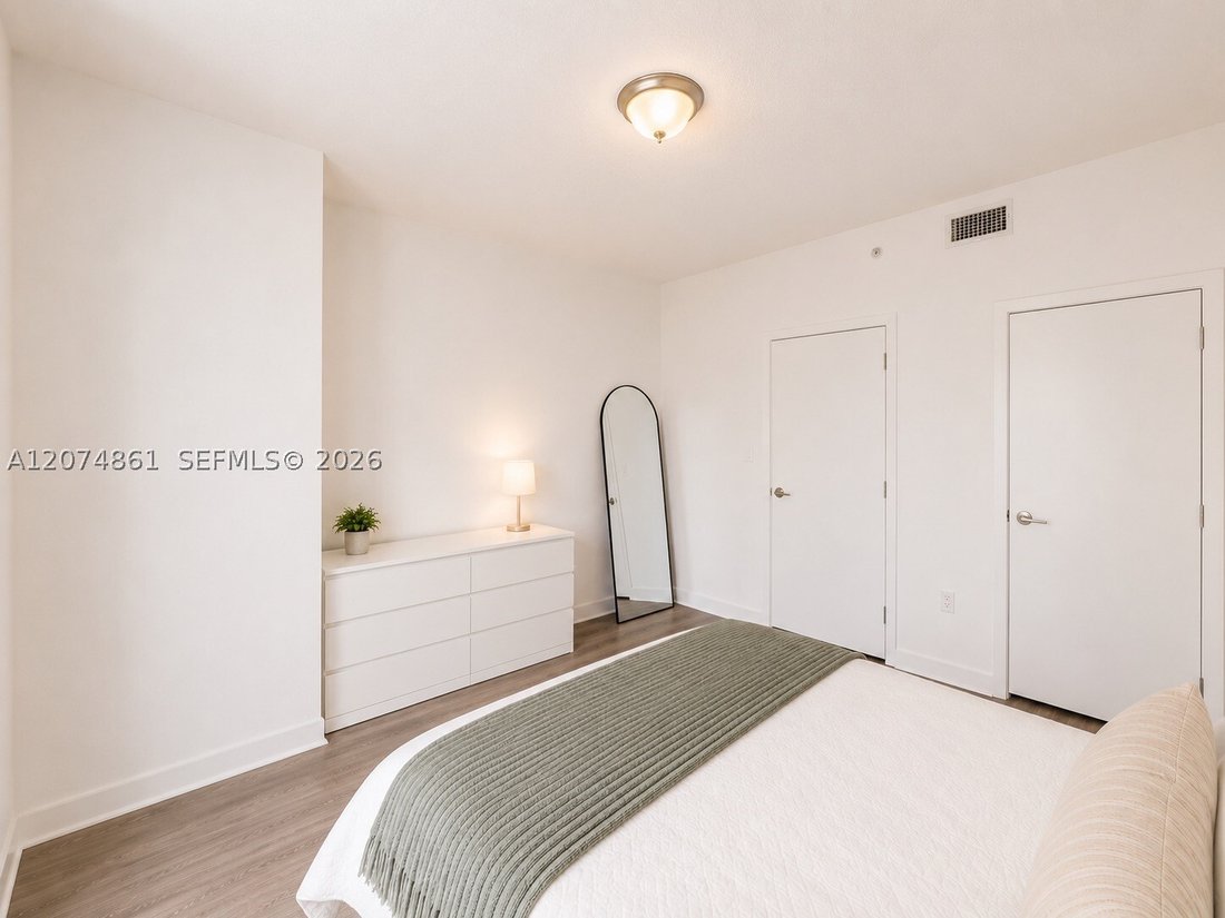 Condo in Miami, Florida, United States 4 - 18839829