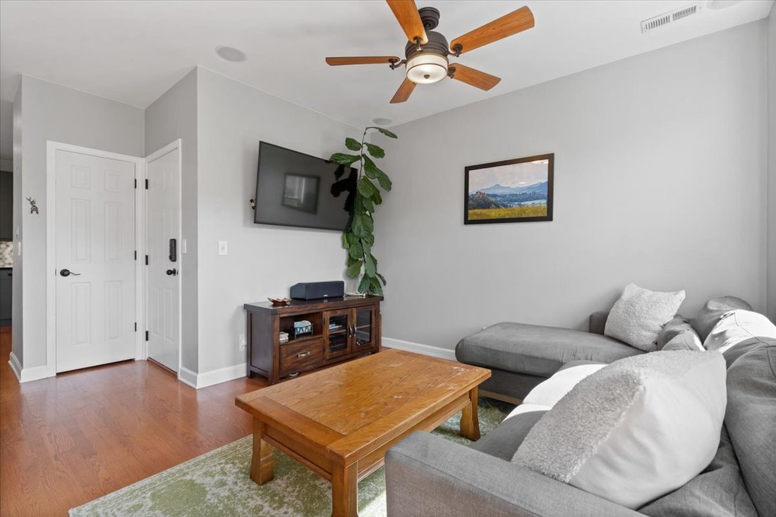 Condo in Chicago, Illinois, United States 5 - 18841004