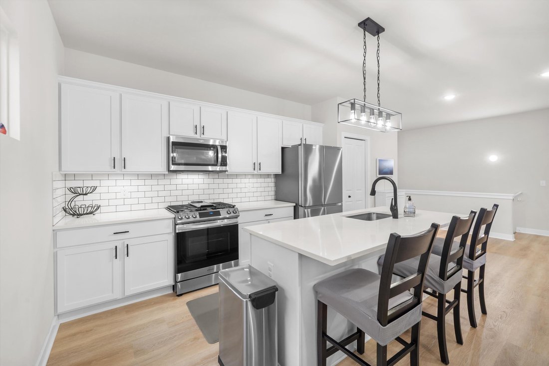 Condo in Chelsea, Michigan, United States 4 - 18840699