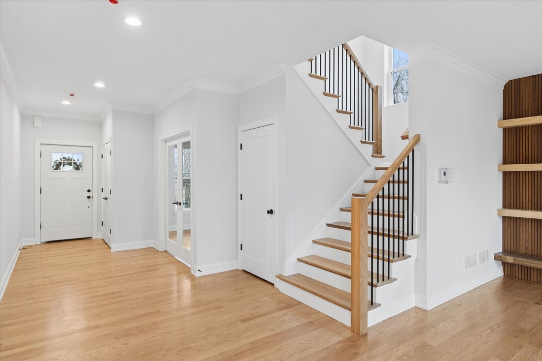 House in Chicago Ridge, Illinois, United States 2 - 18840050