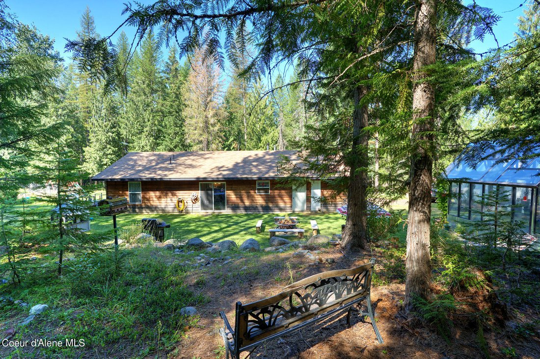 House in Sandpoint, Idaho, United States 1 - 18840221